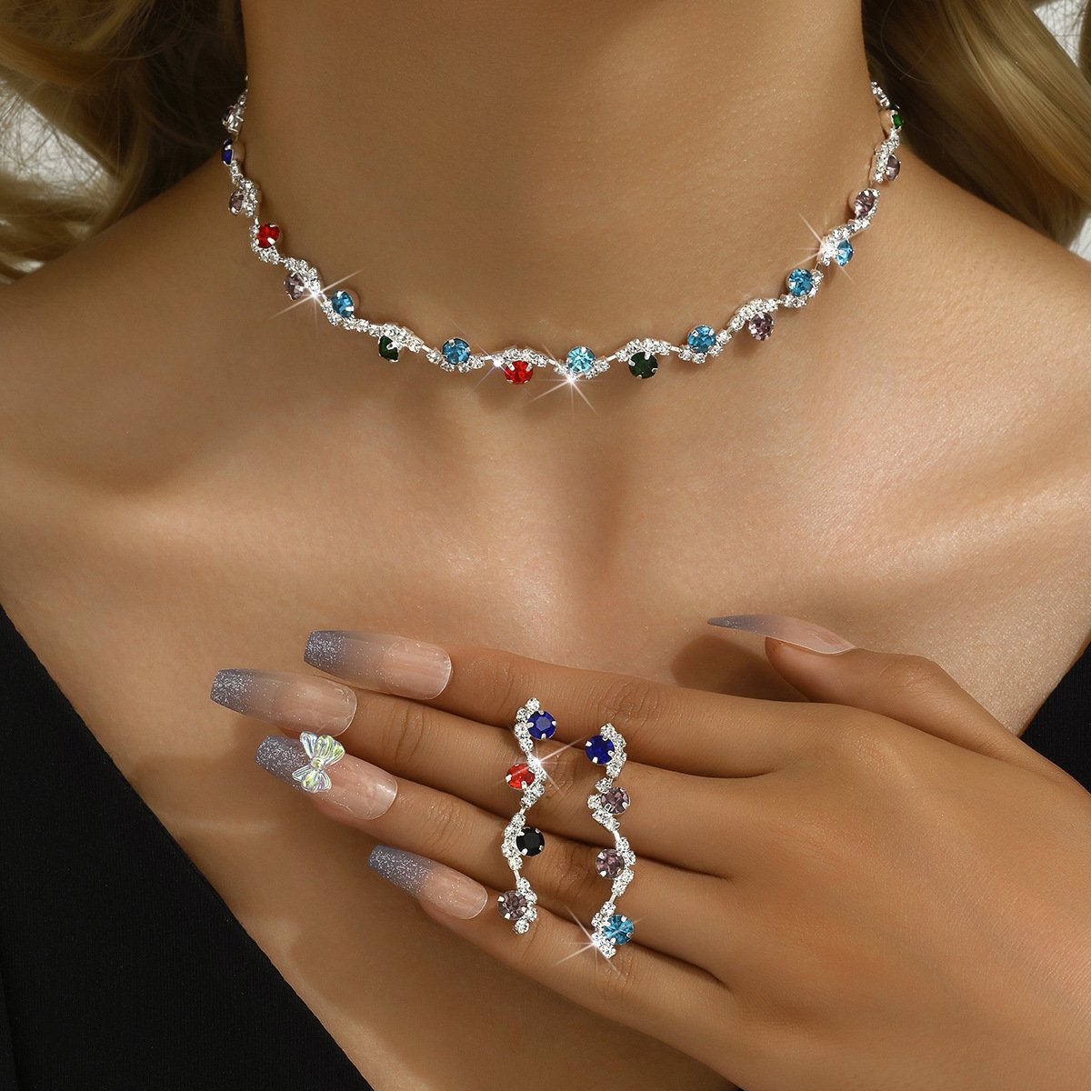 Curved floral necklace set