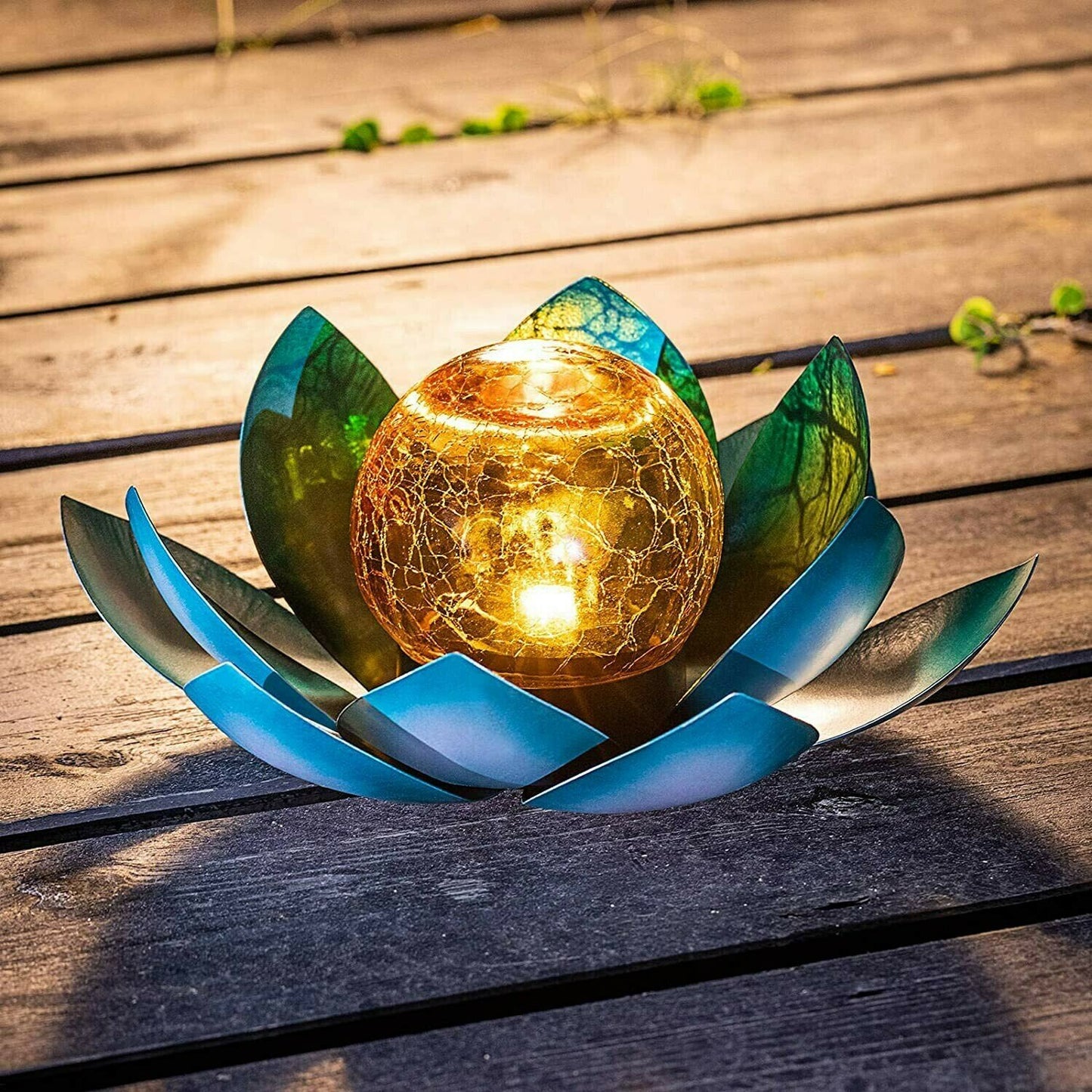 Waterproof Metal Flower Solar Light