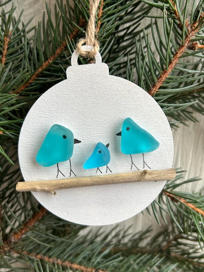 🔥HOT SALE 49% OFF🔥Handmade Family of Sea Glass Birds Christmas Ornament🌊