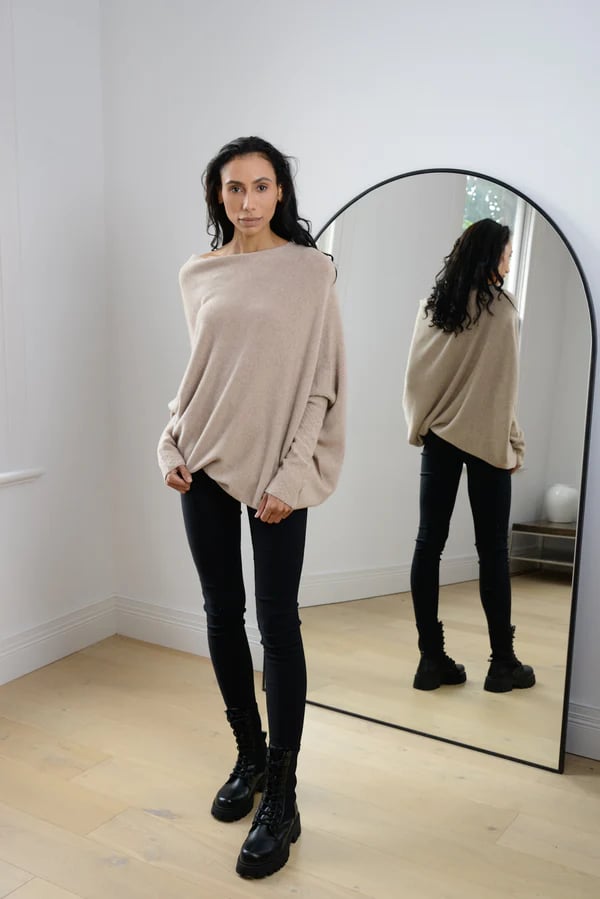 🔥LAST DAY 49% OFF - Asymmetric Draped Jumper (Buy 2 Free Shipping)