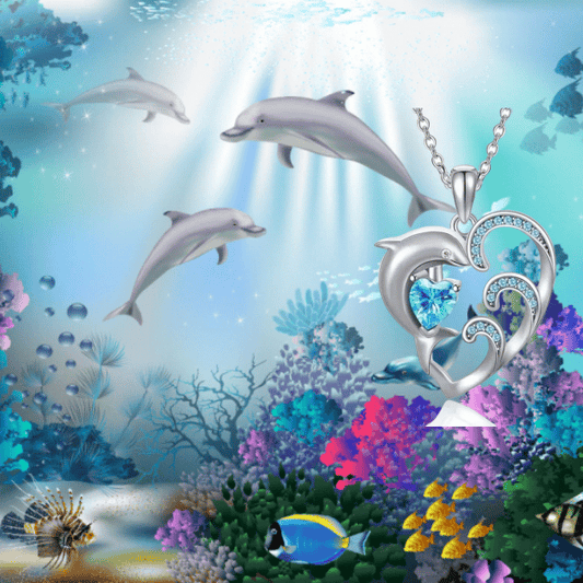 Dolphin Diamond necklace in Love shape