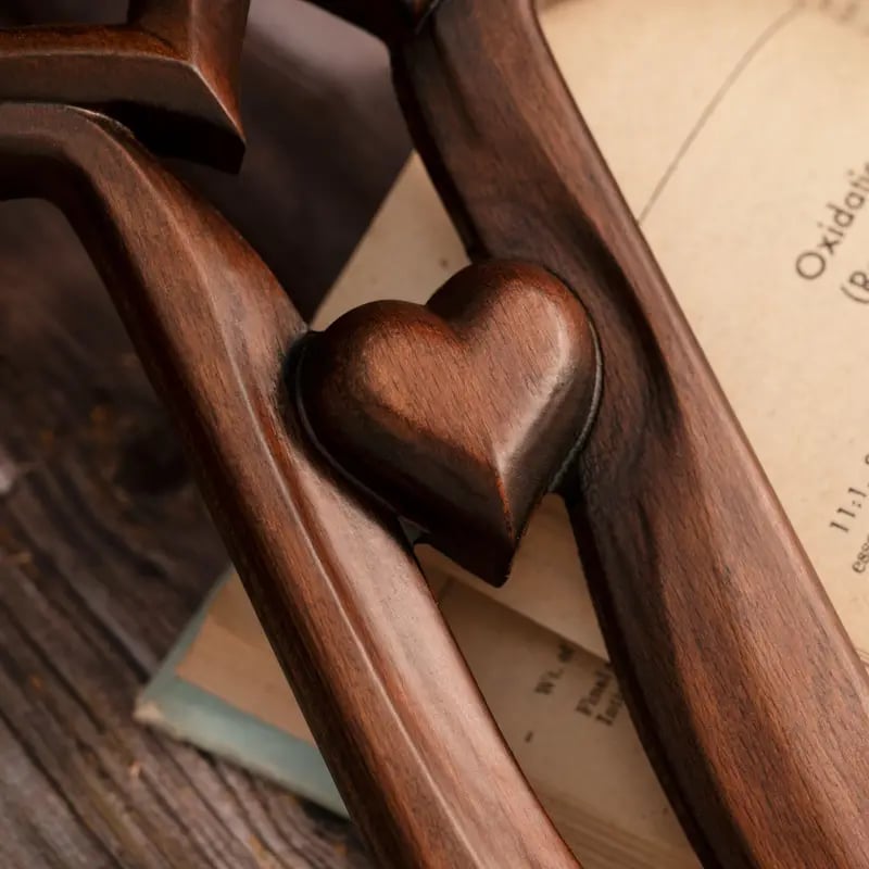 🔥Last Day Special Sale 49% OFF - 💞Intertwined Heart Wooden Cross