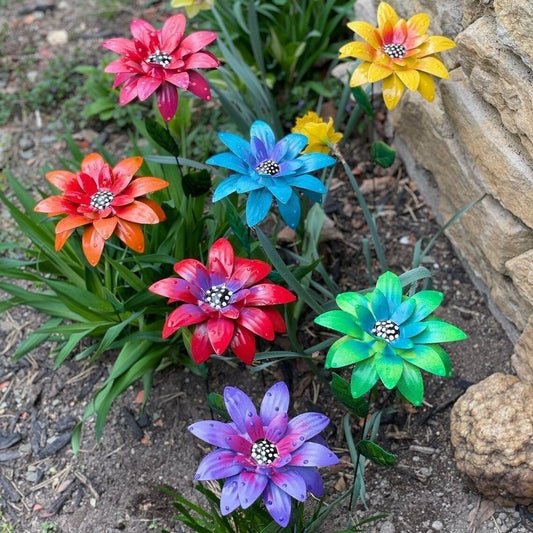 ✨This Week's Special Price $8.98💥Metal Flowers Garden Stakes