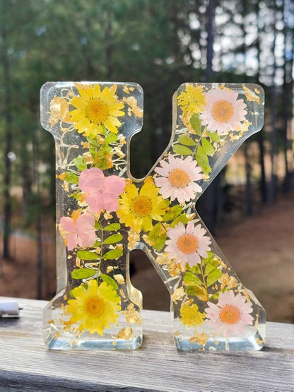 🎁Last Day Promotion 49% OFF -🌸Floral Resin Night Light