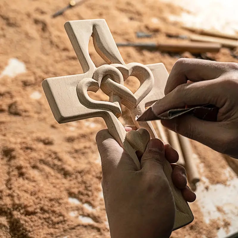 🔥Last Day Special Sale 49% OFF - 💞Intertwined Heart Wooden Cross