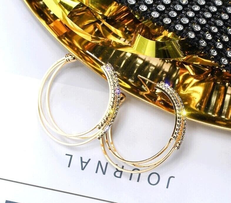 Sterling Silver Stud Earrings Shiny Diamonds Circle  C-shaped Earrings