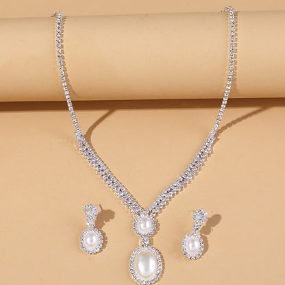 Gem necklace set