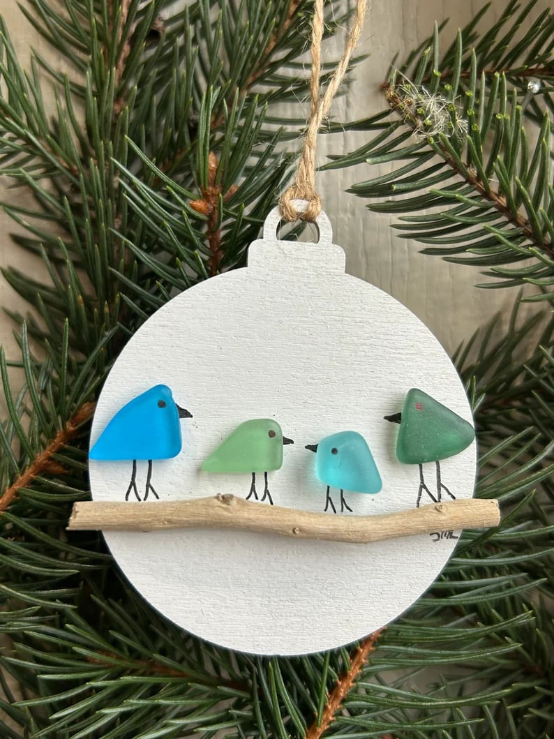 🔥HOT SALE 49% OFF🔥Handmade Family of Sea Glass Birds Christmas Ornament🌊