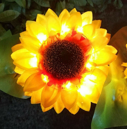 🌻Solar Powered Sunflower Outdoor Garden Light🌻