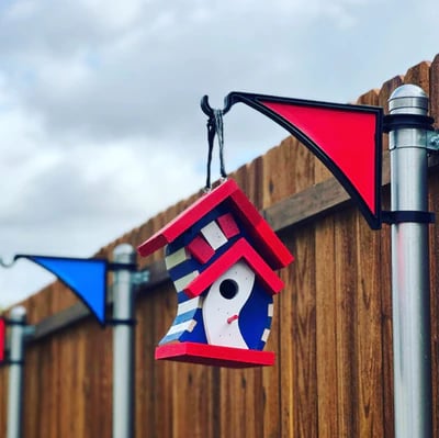 Hangs Fence Post Hanger - Ivy Insert