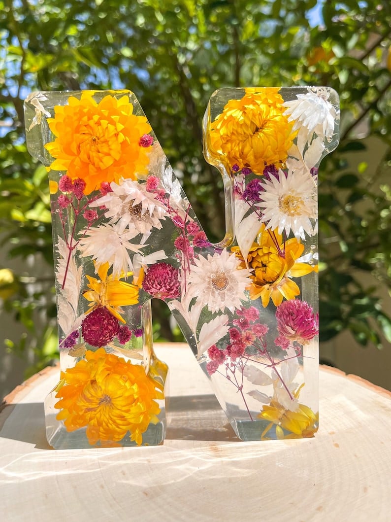 🎁Last Day Promotion 49% OFF -🌸Floral Resin Night Light