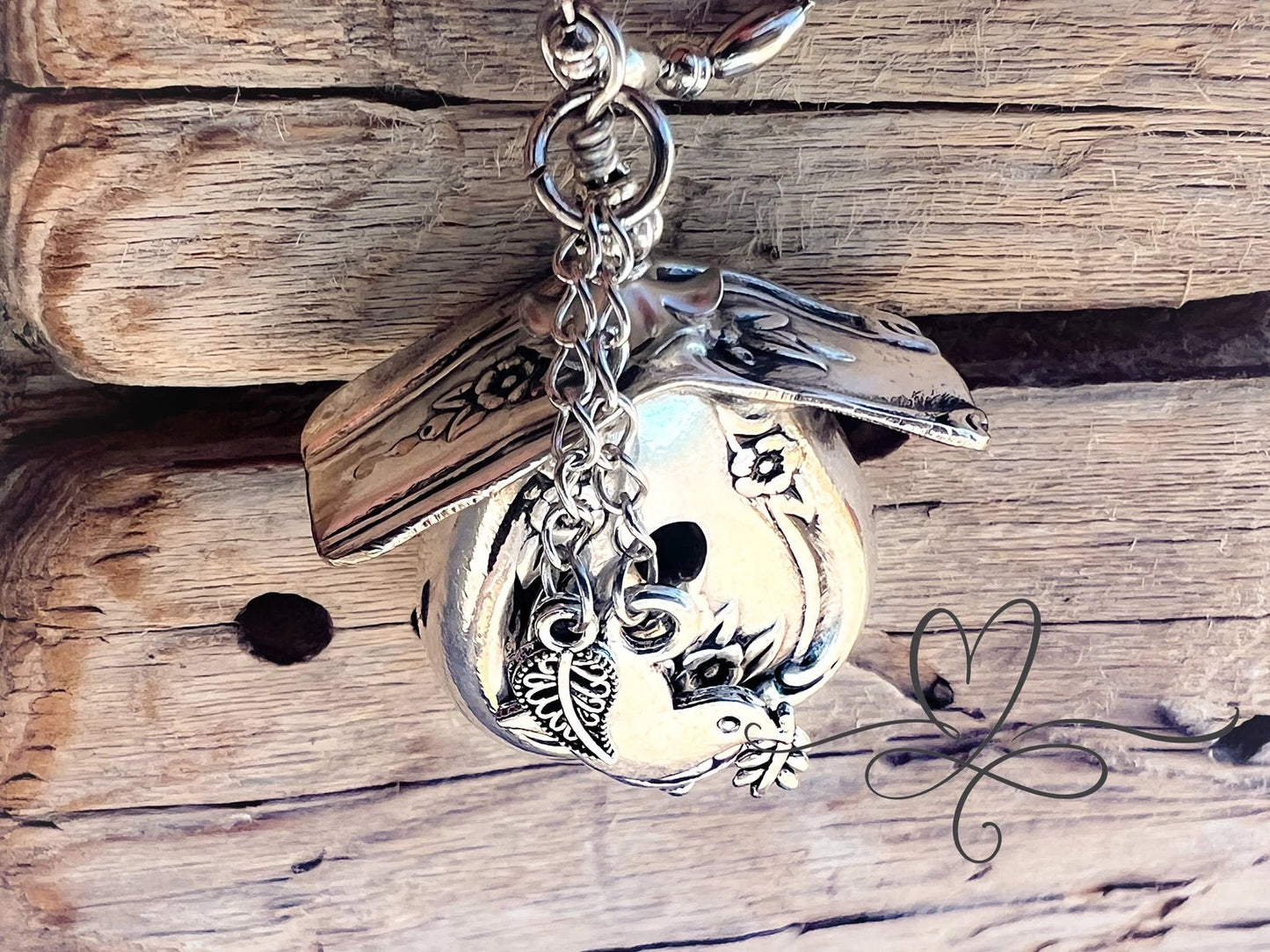 🔥HOT SALE 49% OFF - 🐦Birdhouse Necklace • The 1951 "Magnolia" Silverware Birdhouse💯Sterling Silver✨🎉