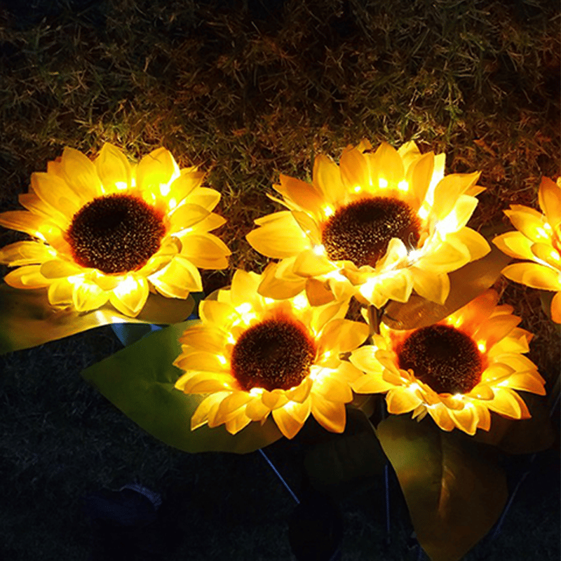 🌻Solar Powered Sunflower Outdoor Garden Light🌻