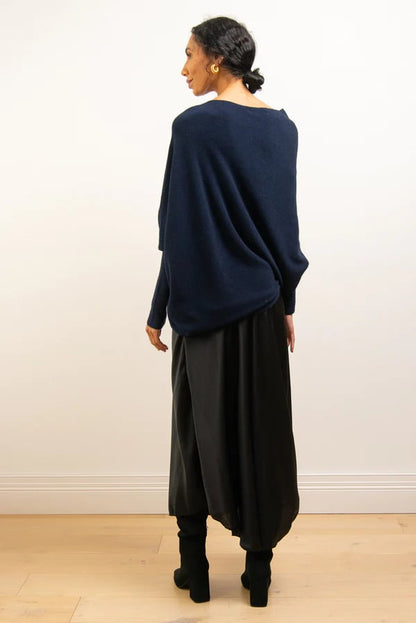 🔥LAST DAY 49% OFF - Asymmetric Draped Jumper (Buy 2 Free Shipping)