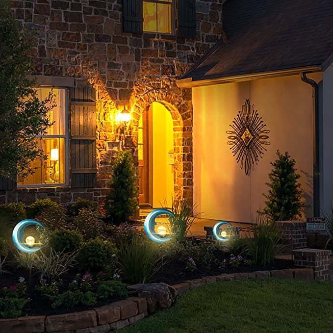 Decorative Moon Lamp - Solar Lights
