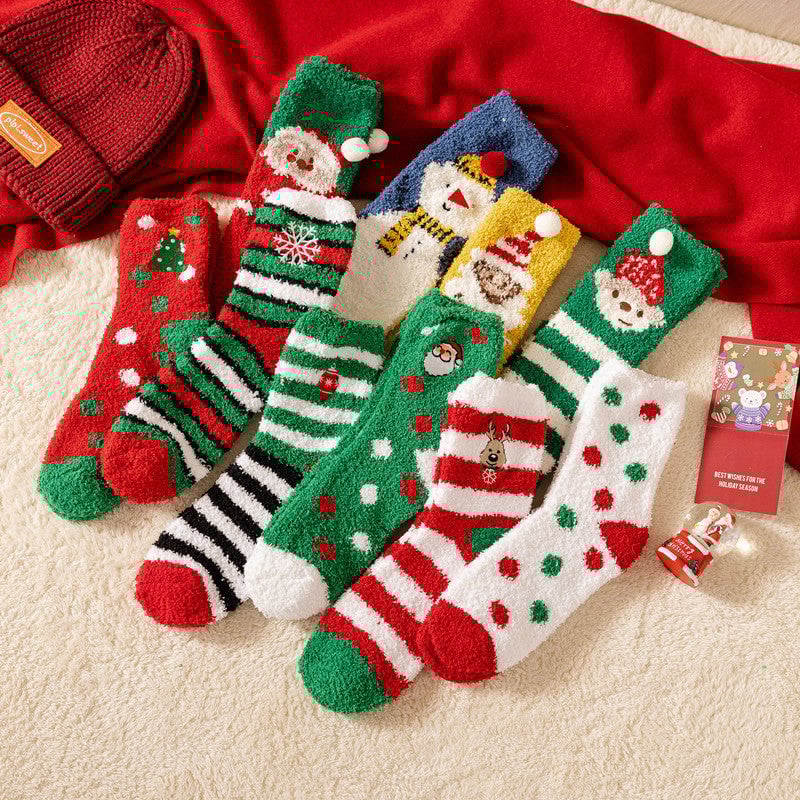 🎁Last Day 49%--🔥 Coral Fleece Socks in a Gift Box Christmas Ball