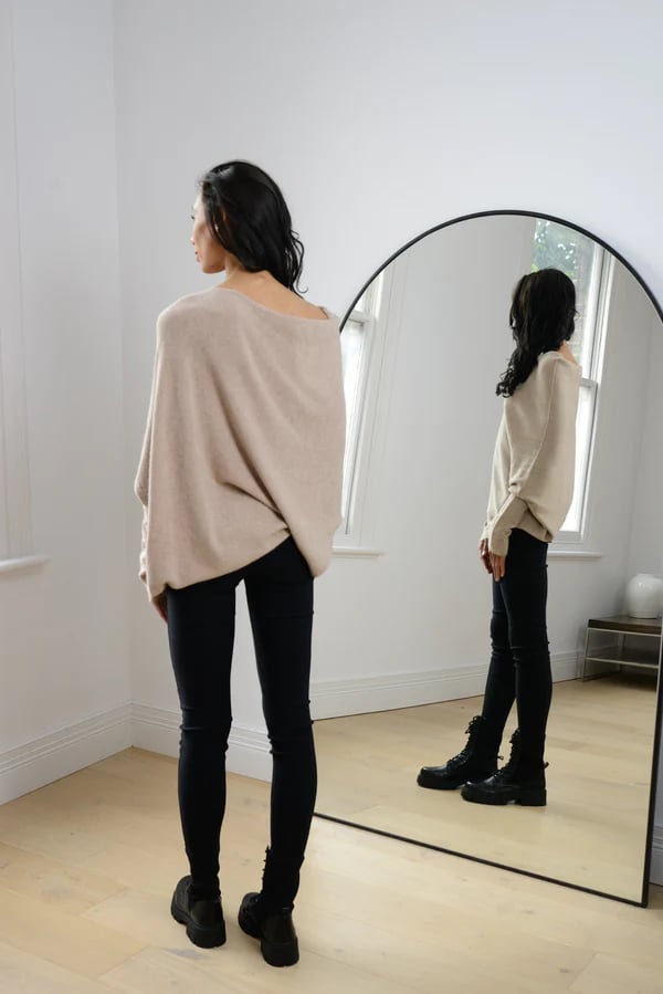 🔥LAST DAY 49% OFF - Asymmetric Draped Jumper (Buy 2 Free Shipping)
